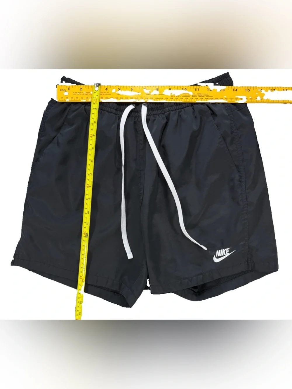 Nike Sportswear Essentials Woven Shorts Men's Medium Black Mesh Lined Flow